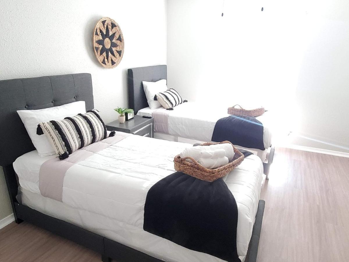 Fashionable Stylish Apartment Houston Exteriör bild